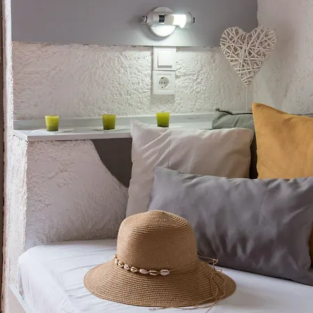 Amazona 3* Agia Pelagia (Kreta)