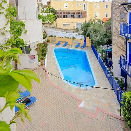 Amazona 3* Agia Pelagia (Kreta)