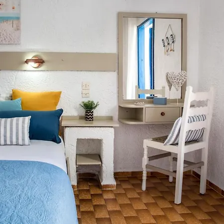 Amazona Apartmanhotel Ajía Pelajía