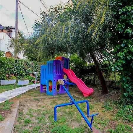 Apartmanhotel Amazona Ajía Pelajía