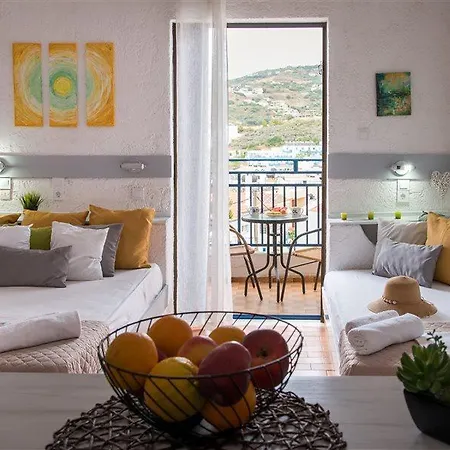 Amazona 3* Agia Pelagia