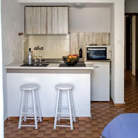 Amazona Aparthotel Agia Pelagia